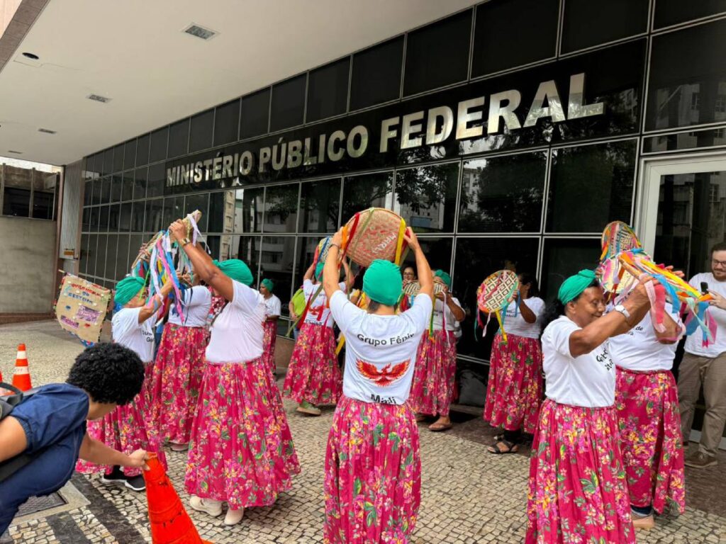 Quilombolas de Gesteira seguem em luta por Justiça no Brasil e em Londres (Foto: Divulgação)